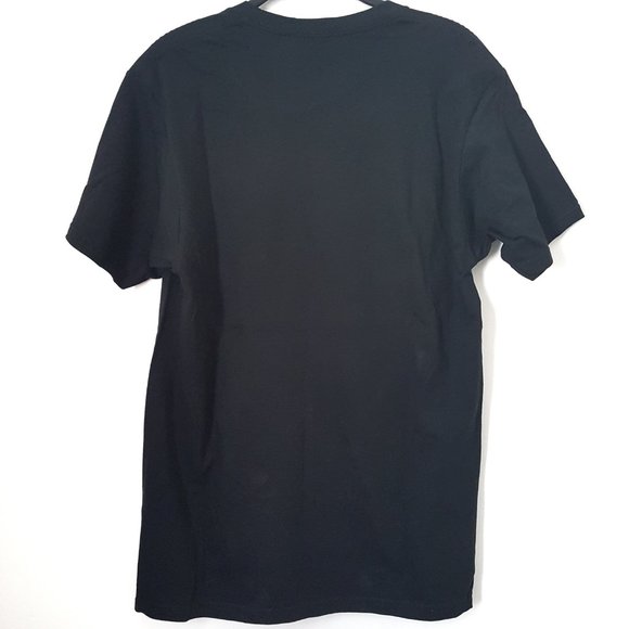 Disney Mickey Mouse Men Black T-Shirt - Sz M - NWT - Picture 3 of 5